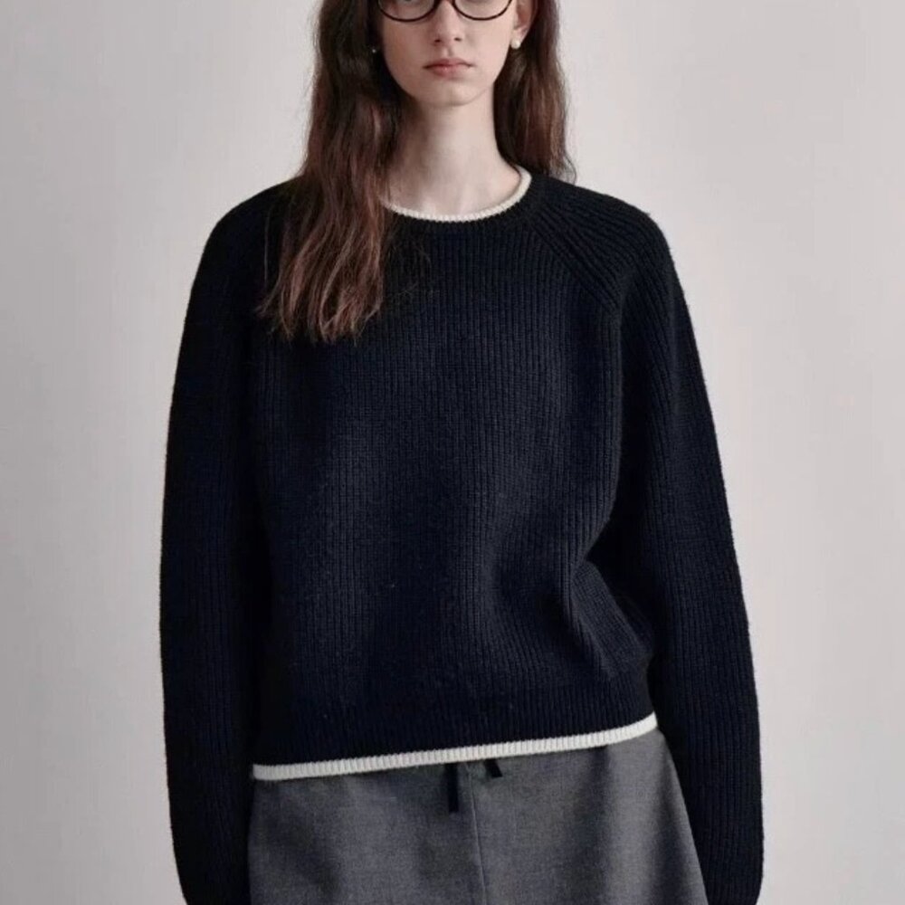 Oversize Aqua Navy Sweater with White Hem - Stylish and Versatile - S/M